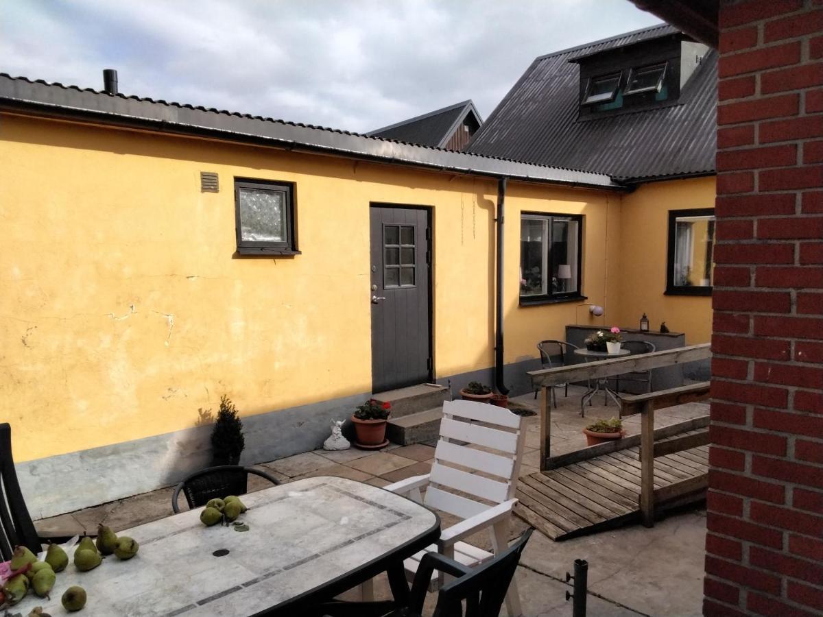Apartamento Bo I Trelleborg Exterior foto